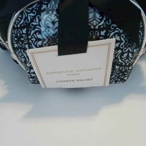 NWT Adrienne Vittadini Studio Set of 3 Cosmetic Bags Black/White Damask Logo - Picture 5 of 5